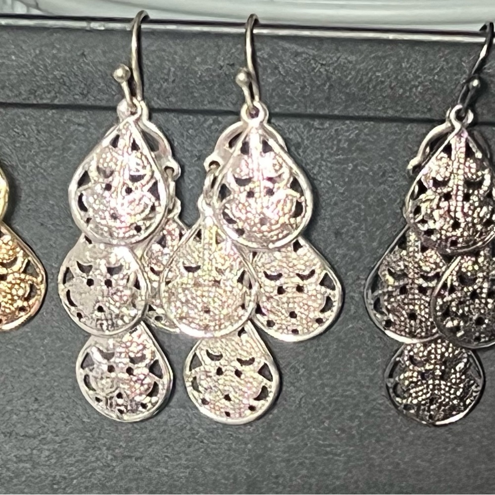 Elegant Silver Filigree Dangle Earrings